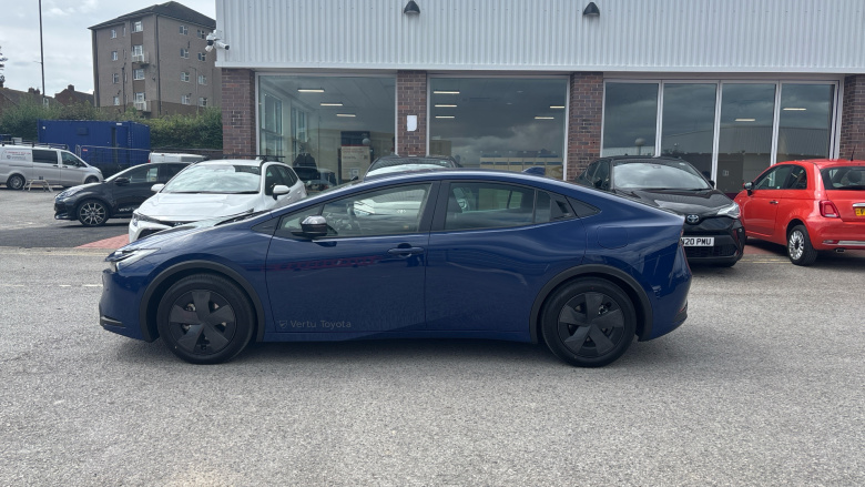 Toyota Prius 2.0 PHEV Design 5dr CVT Hatchback